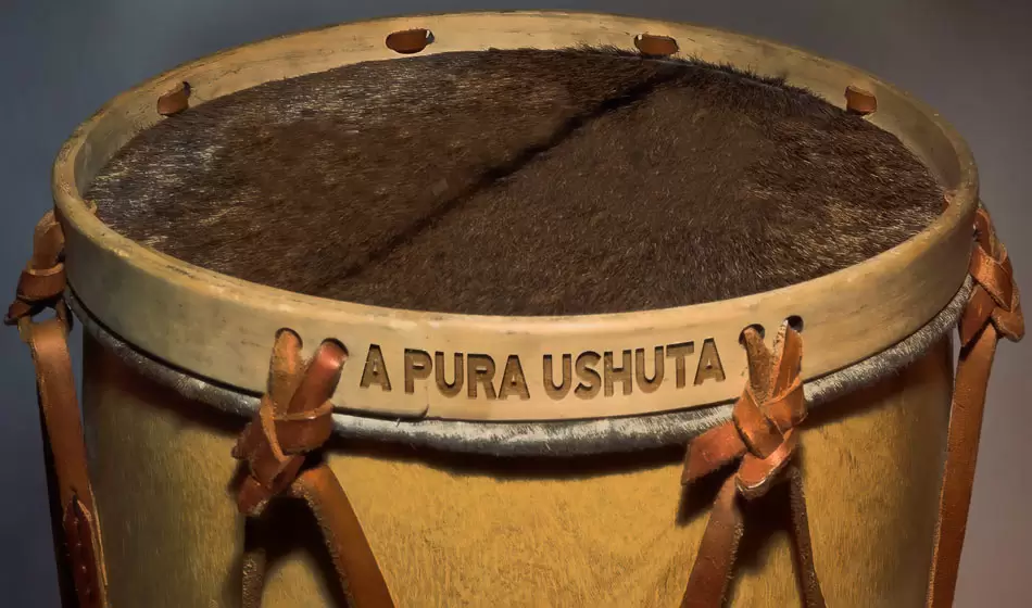 “A Pura Ushuta”, el nuevo sencillo de Yuchán 2 3 Portada digital A Pura Ushuta 1 belen mogno