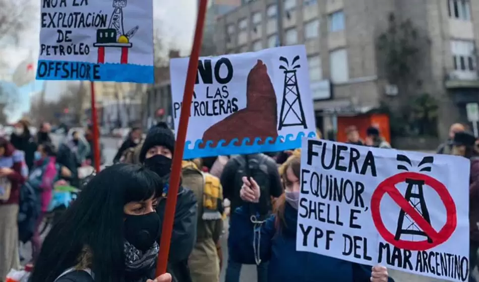 La justicia habilitó la reanudación de la exploración petrolera en el Mar argentino y reavivó la polémica 3 2 Credito Tiempo Argentino