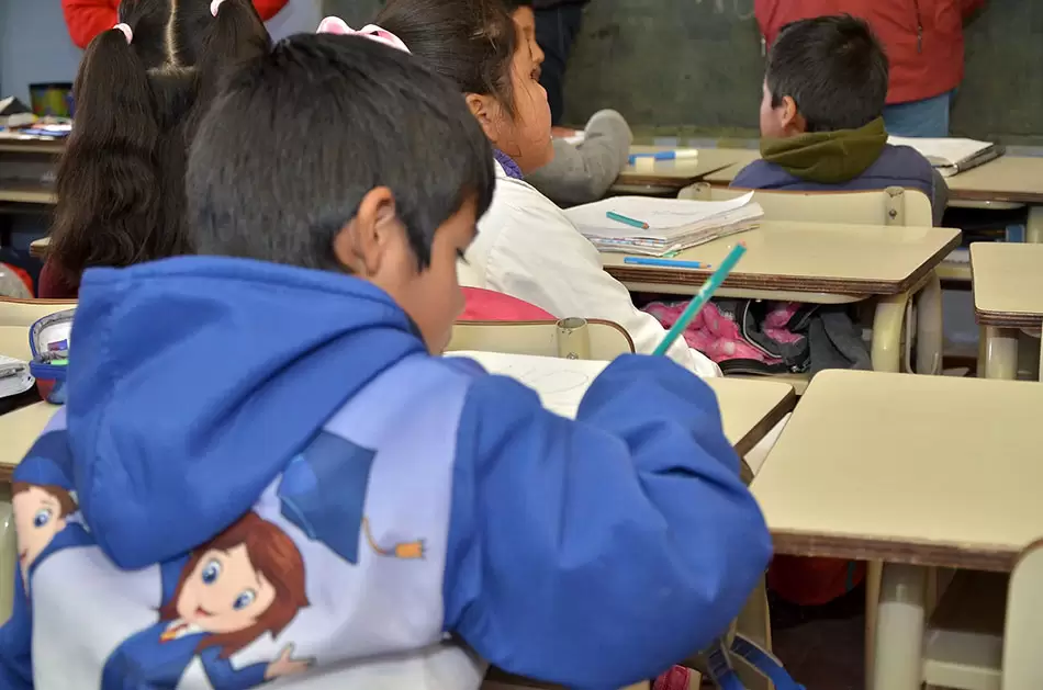 Las escuelas de período especial iniciaron sus actividades 3 escuelas