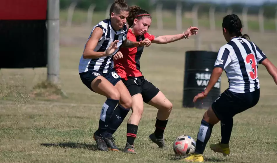 Comienza la Primera B de Fútbol Femenino y 22 equipos sueñan con el ascenso 1 Fútbol Femenino
