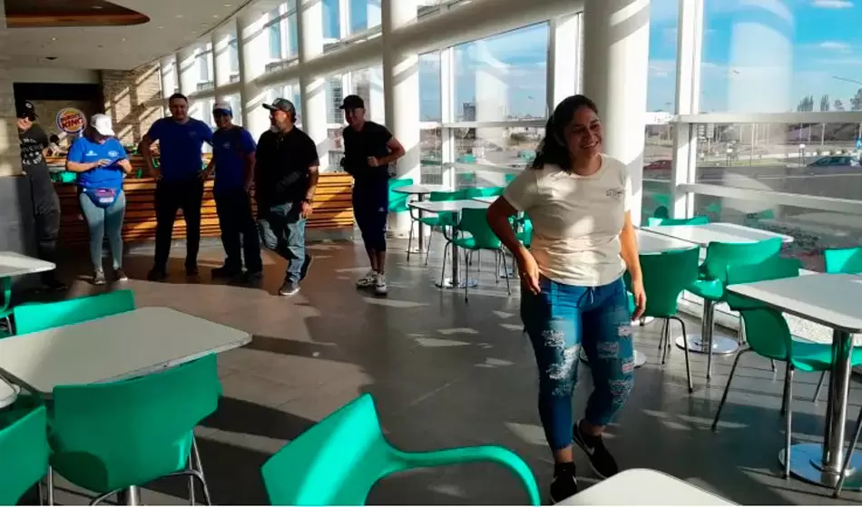 Histórico: McDonald’s tiene delegades sindicales por primera vez en la Argentina 2 McDonald's