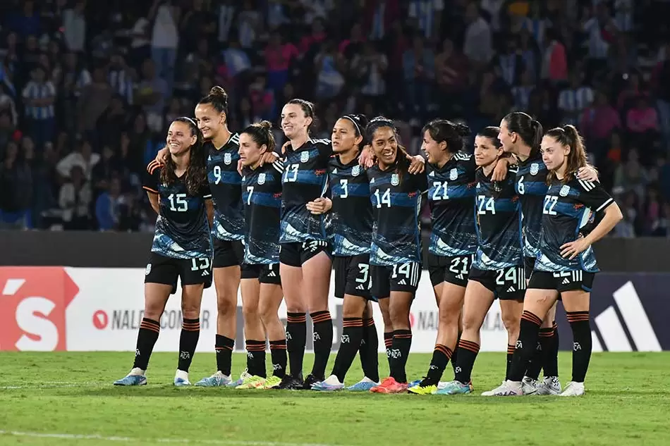 La Albiceleste Femenina goleó 3-0 a Venezuela y alcanzó los cinco partidos invicta 3 3 Stefi Leon
