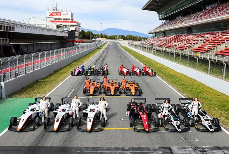 La bandera a cuadros del TC flameó exultante en Concepción del Uruguay 3 TC