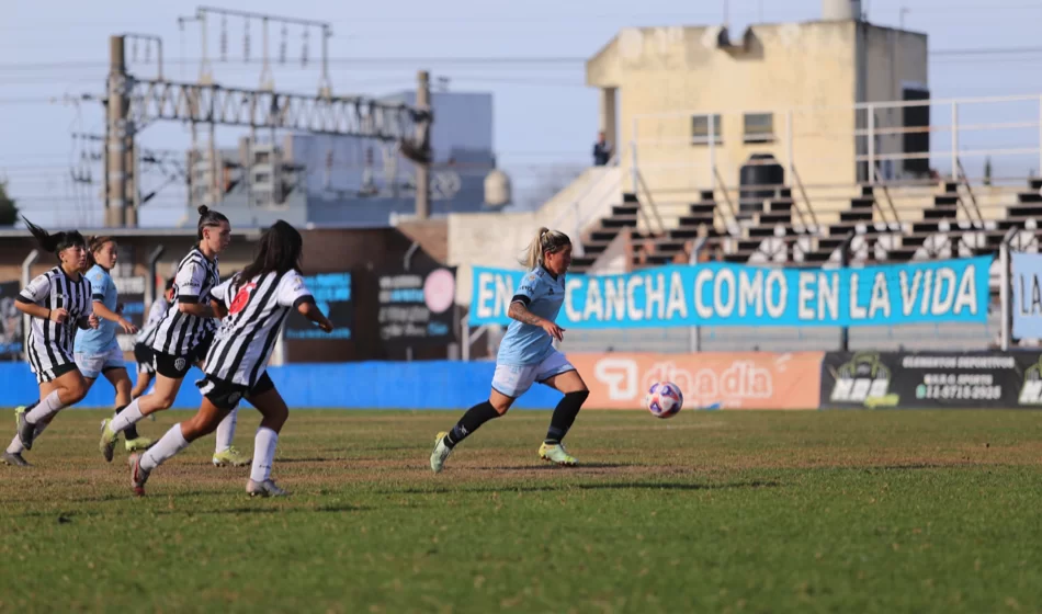 A cuatro fechas del final, el Xeneize y el Furgón dominan el campeonato de Primera División Femenina 3 3. Credito Prensa Belgrano