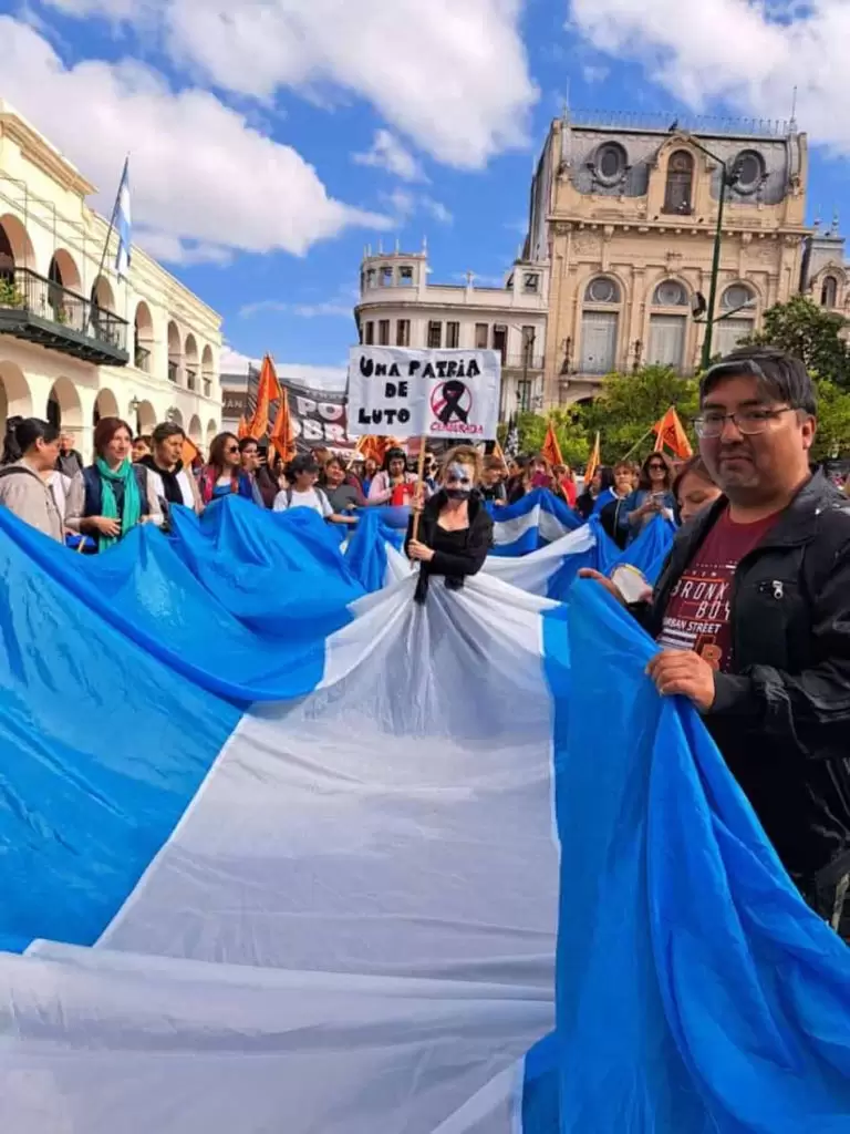 Docentes Autoconvocados de Salta entran en la quinta semana de protestas en reclamo por mejoras salariales 2 @davidcorreatv 2