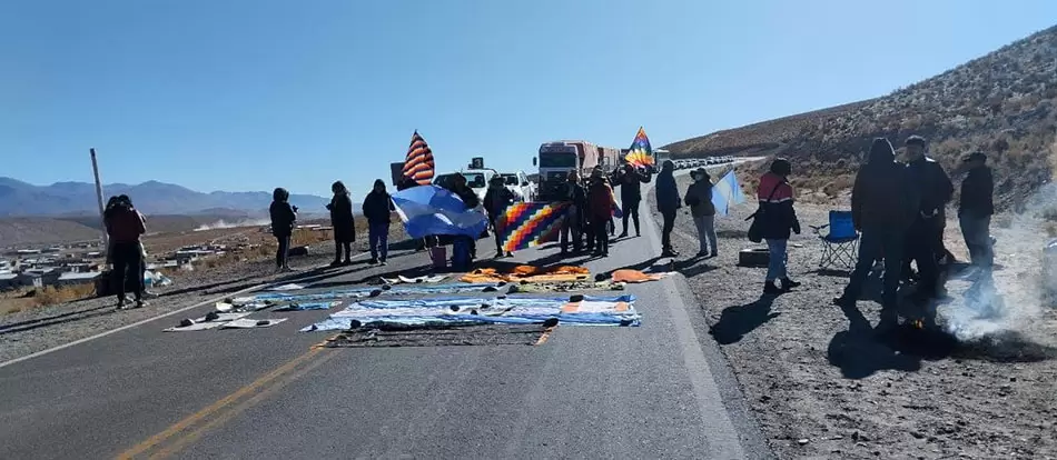 Docentes Autoconvocados de Salta entran en la quinta semana de protestas en reclamo por mejoras salariales 3 @davidcorreatv