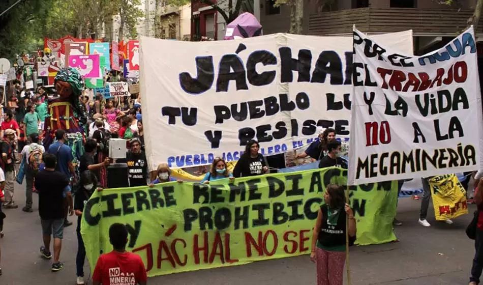 A 8 años del derrame de cianuro en Mina Veladero, el persistente reclamo de justicia
