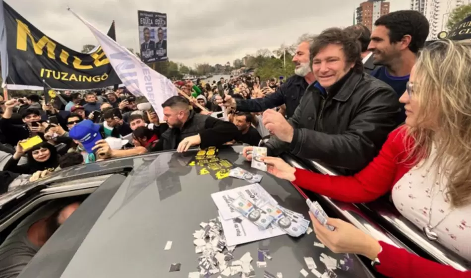 Milei se asumió presidente y exigió a Alberto Fernández suspender medidas 3 Diario El Dia de La Plata nota 1