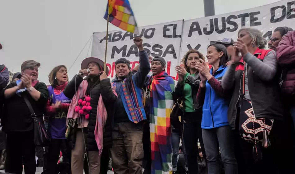 La multisectorial movilizó a Plaza de Mayo en contra del ajuste del gobierno 4 multisectorial