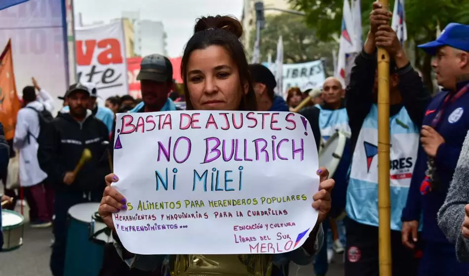 La multisectorial movilizó a Plaza de Mayo en contra del ajuste del gobierno 3 multisectorial