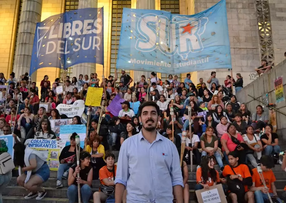 Estudiantes se organizan contra la privatización de la educación y la universidad pública 2 universidad pública
