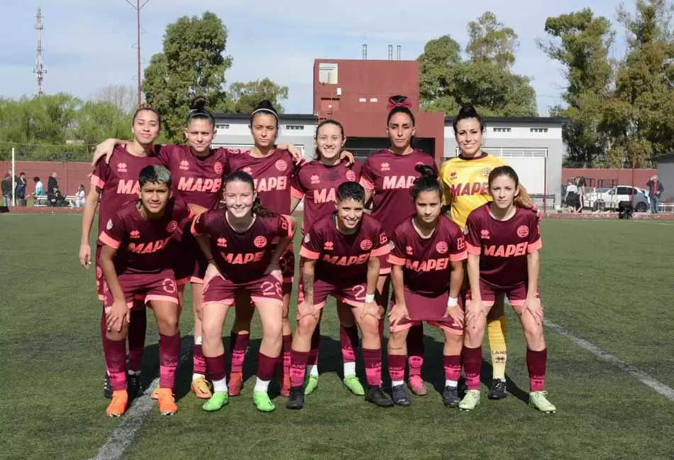 La Primera División de fútbol femenino confirmó sus 4 descendidos 3