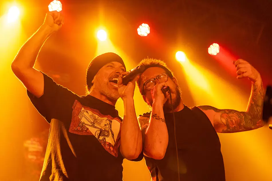 La Vela Puerca llenó de magia un Teatro Flores agotado 1 La Vela Puerca