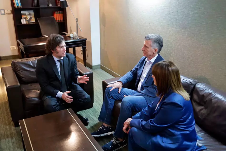 El impacto del DNU de Milei en la soberanía territorial 3 3 El DNU de Milei pone en riesgo la soberania que implica la derogacion de la Ley de Tierras X