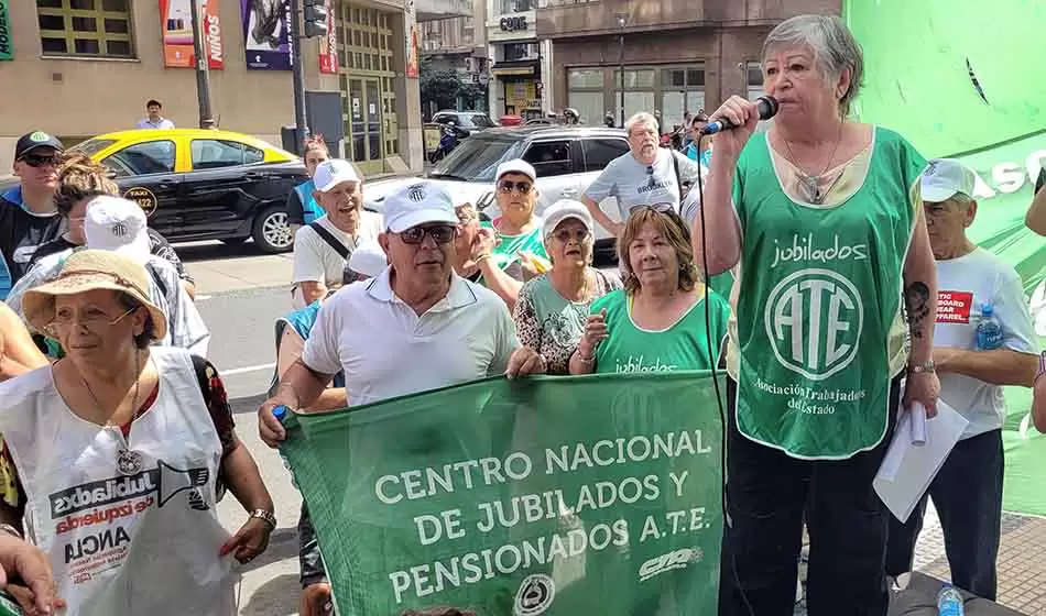 En defensa de la seguridad social, miles de personas se concentraron frente a ANSES para garantizar jubilaciones acordes 3 Cobertura 10 01 2024 Credito Facundo Esmereles 3