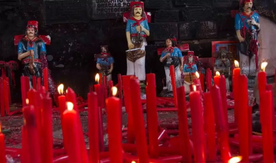 A 146 años de su muerte la figura del Gauchito Gil continúa movilizando multitudes 1 gauchito gil