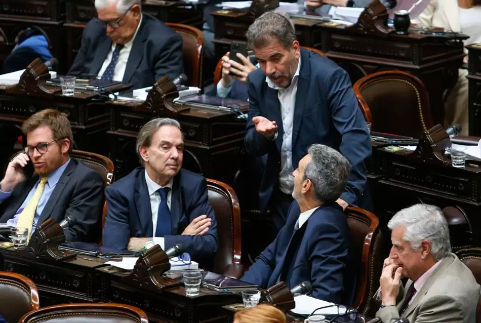 Sin Ley Ómnibus, el gobierno de Milei apuesta todo en un intento desesperado 2 La Cámara de Diputados envió a la Ley Ómnibus a Comisiones.