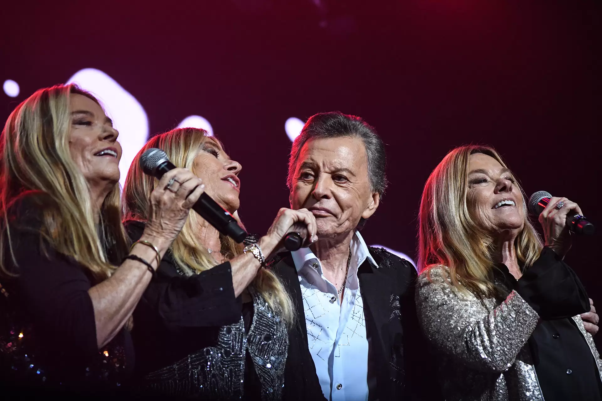 Palito Ortega: la emotiva despedida de un grande en el Luna Park 5 6 Palito Ortega PHMaria Caucia