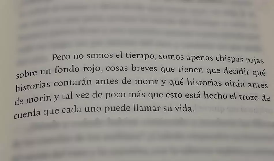El año en que hablamos con el mar, la nueva novela de Andrés Montero sobre los vínculos y la memoria colectiva 3 andrés