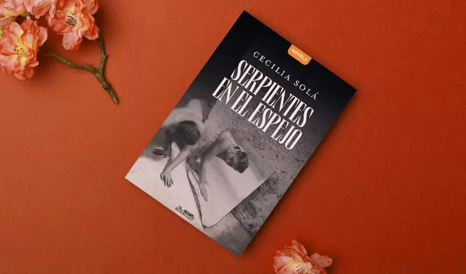Inicia agosto con la novela de una leyenda del cine y el rock de los 90’ 2 Serpientes en el espejo individual