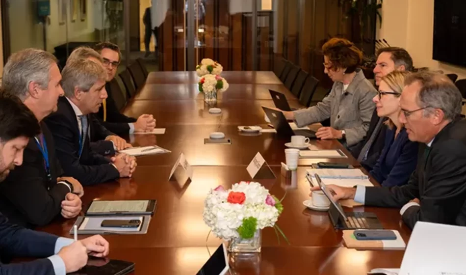 El FMI no la ve: sostiene sus proyecciones y se distancia de las estimaciones del Gobierno sobre la inflación 2 banco mundial