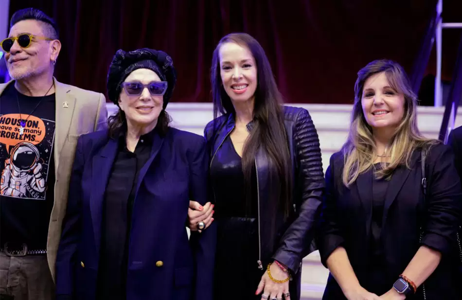 Con más de 1.000 espectadores, el Teatro Auditorium celebró sus 80 años 2 Gobierno de la Provincia de Buenos Aires