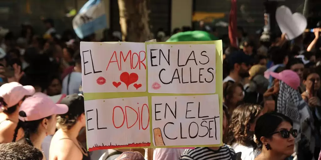 ¿Ser feminista pasó de moda? 2 Marcha del Orgullo, odio, feminitas,