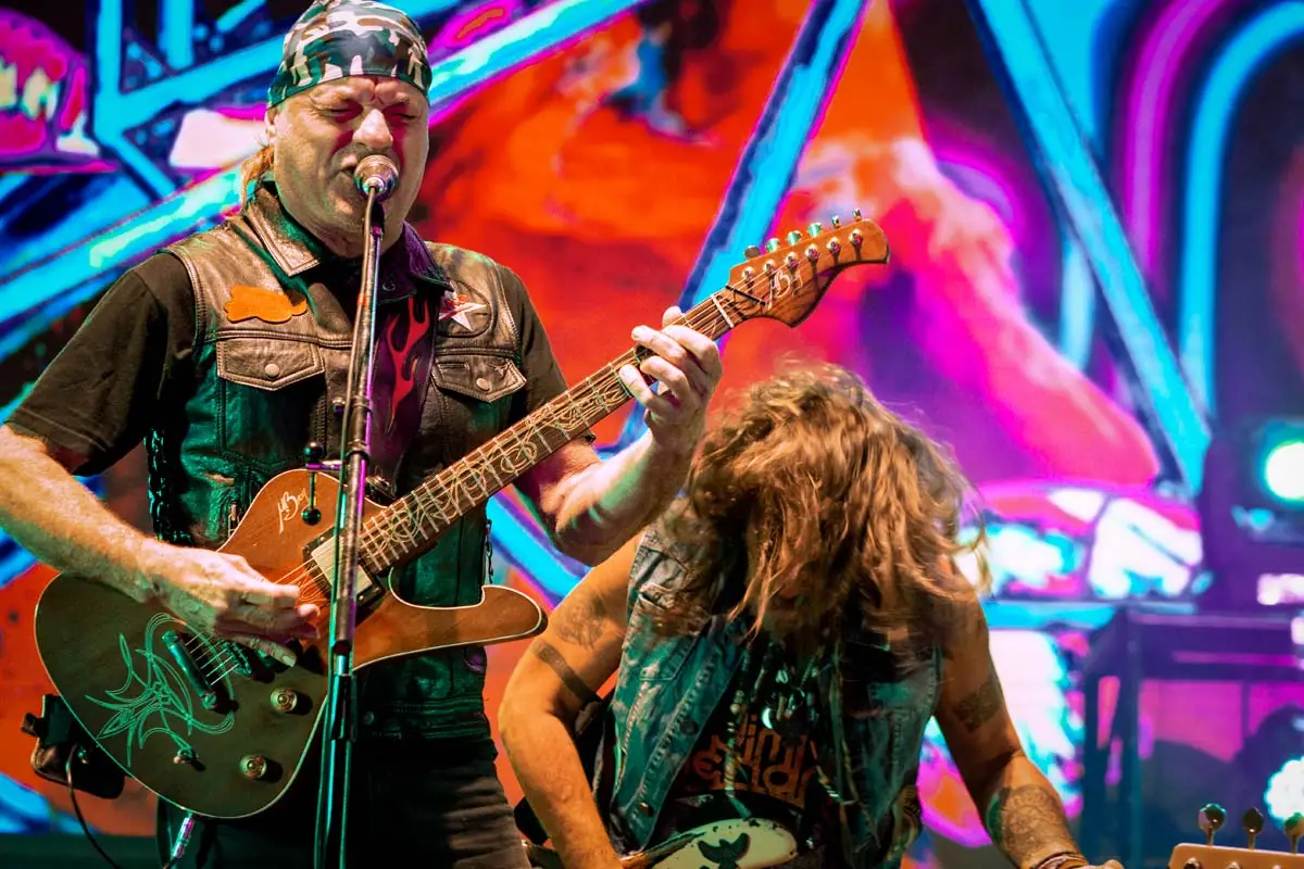 La Renga encendió La Plata con un show solidario y comprometido en apoyo a Bahía Blanca 3 La Renga Foto @yoel.alderisi 3