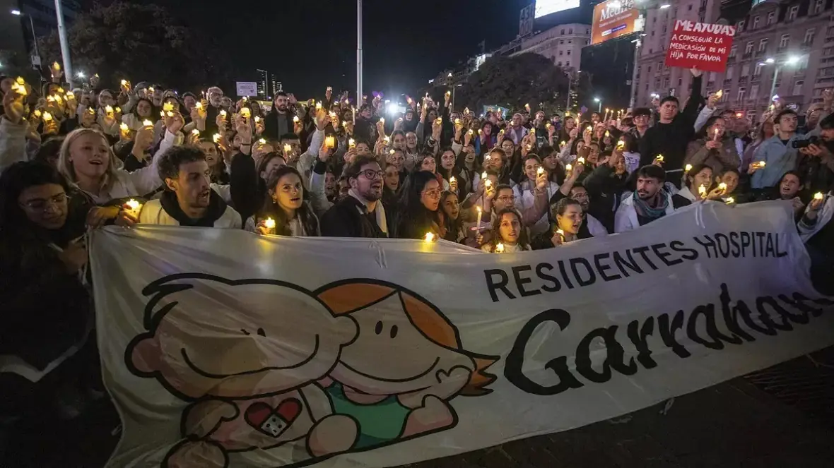 Hospital Garrahan en pie de lucha: nuevo anuncio de paro y movilización a Plaza de Mayo por mejoras salariales y laborales 1 Garrahan